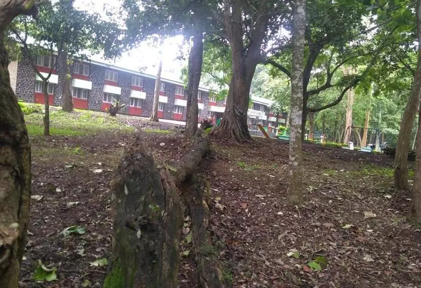 Lomakeskus Periyar House