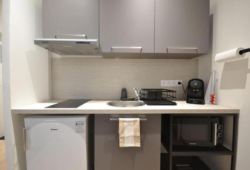 Studio En Résidence Privée à Villeurbanne
