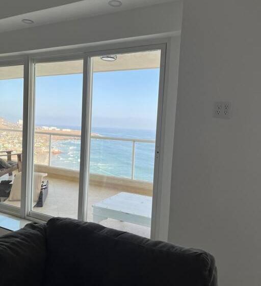 Beachfront 4 Br Penthouse Pool Steps To Beach & Mins To Downtown