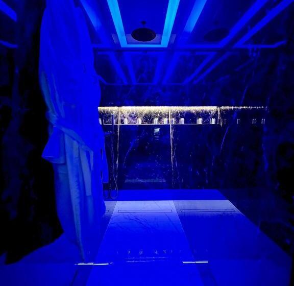 تختخواب و صبحانه Redavid Dimora Di Charme