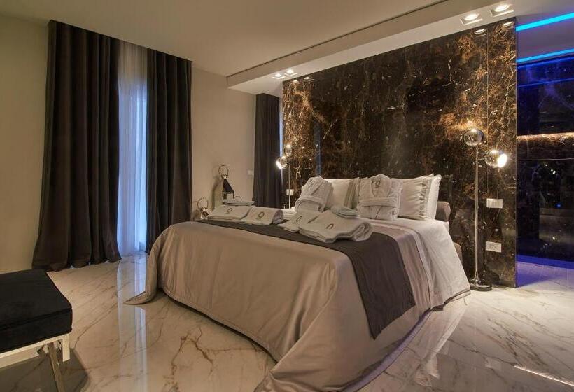 تختخواب و صبحانه Redavid Dimora Di Charme