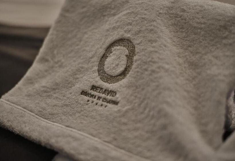 تختخواب و صبحانه Redavid Dimora Di Charme