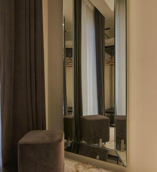 تختخواب و صبحانه Redavid Dimora Di Charme