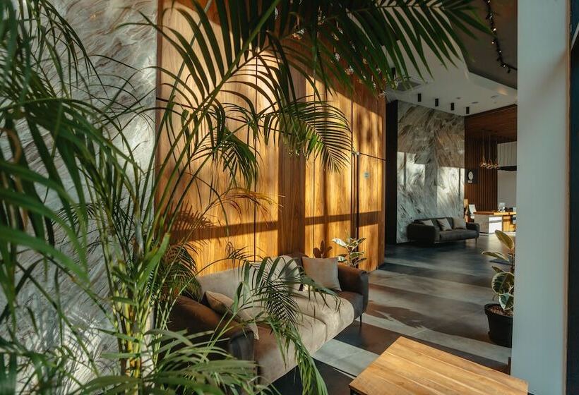 Capo Verde Hotel Batumi