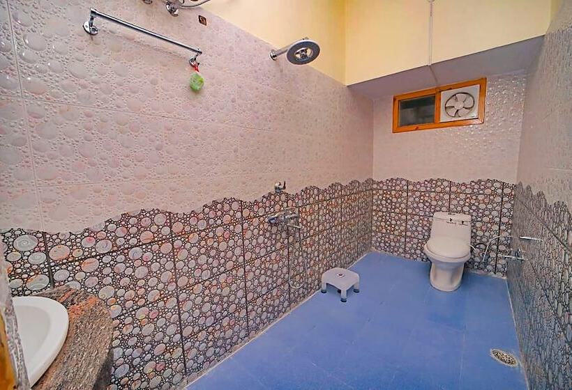 Fabhotel Corbett Green View Garden And Stay