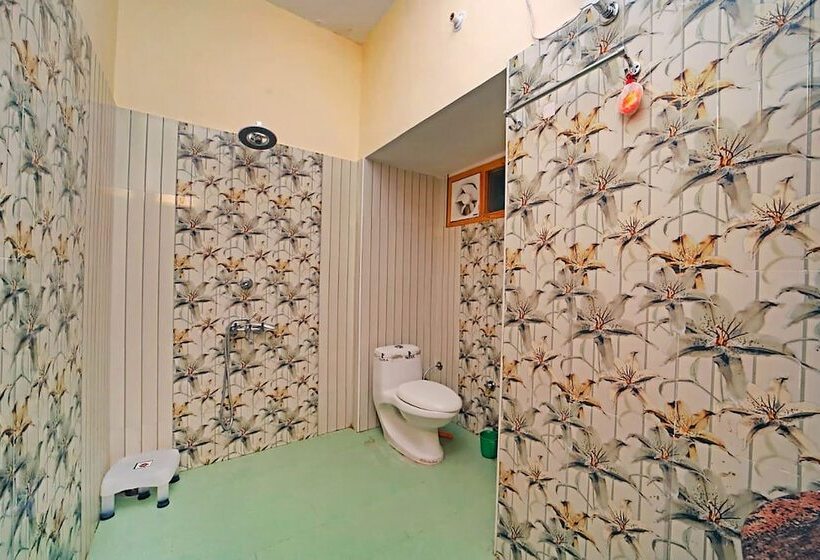 Fabhotel Corbett Green View Garden And Stay