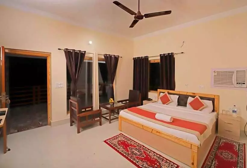 Fabhotel Corbett Green View Garden And Stay