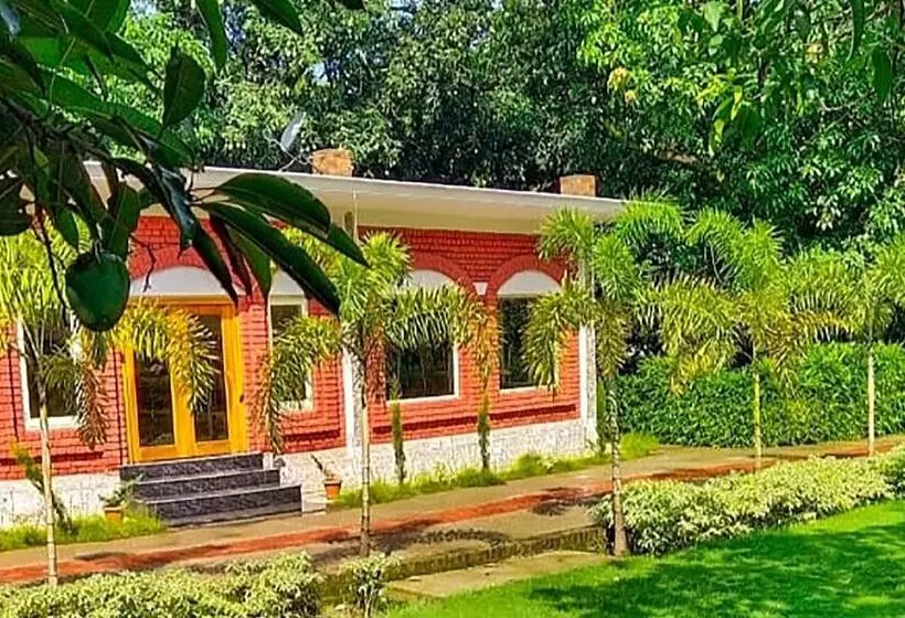 Fabhotel Corbett Green View Garden And Stay