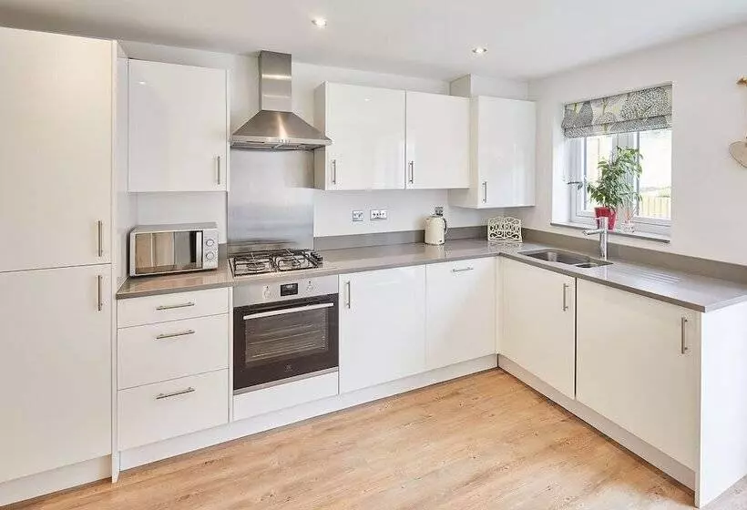 Host Stay Castle View