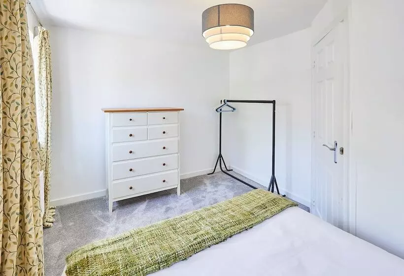 Host Stay Castle View