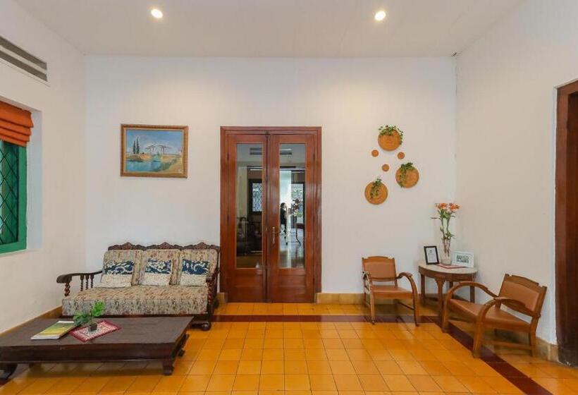 Hotel Koolkost Near Rscm Kencana   Minimum Stay 6 Nights