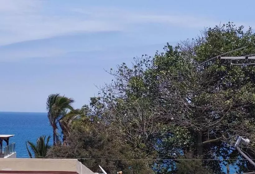 Hotelli Voyager Manta