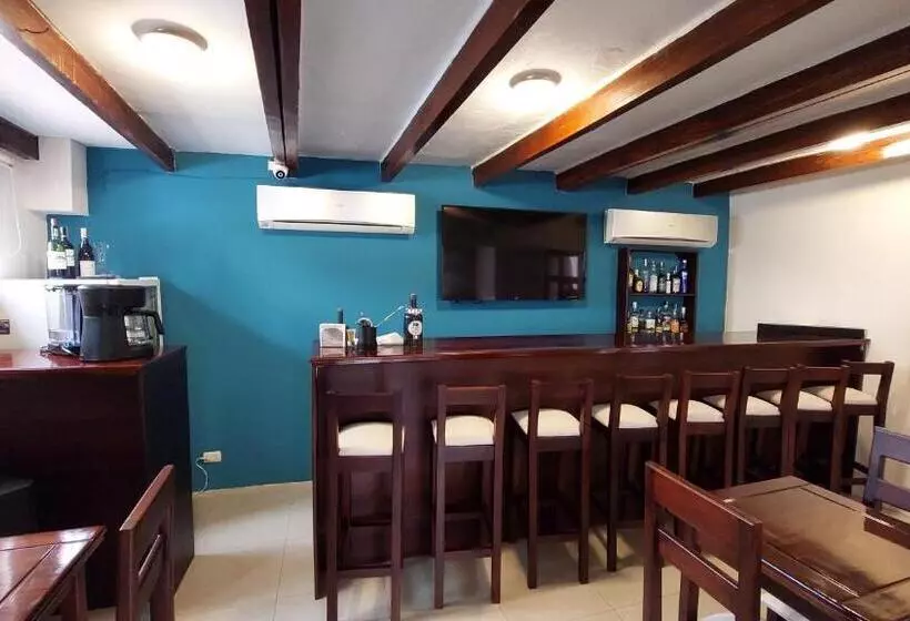 Hotelli Voyager Manta