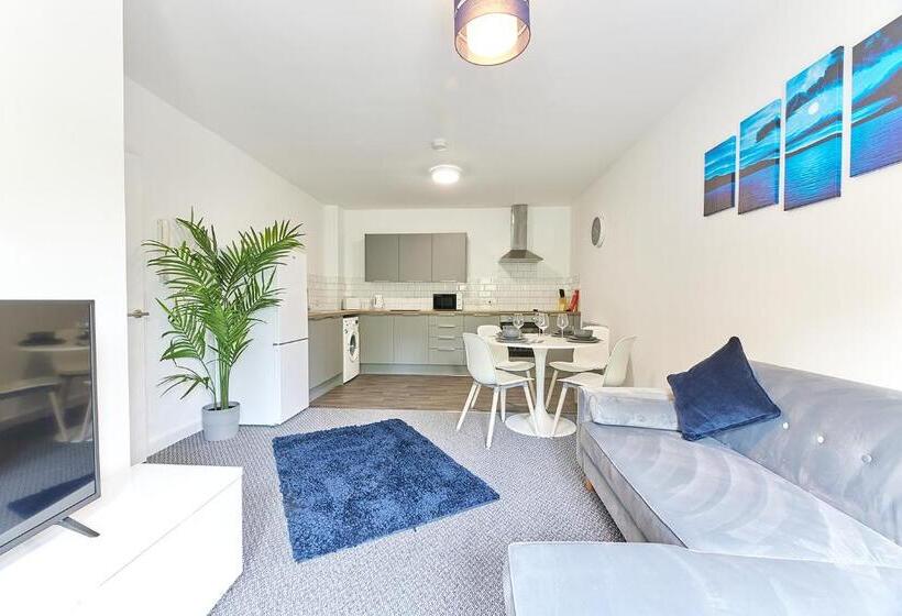 Low Lights   Properties Unique