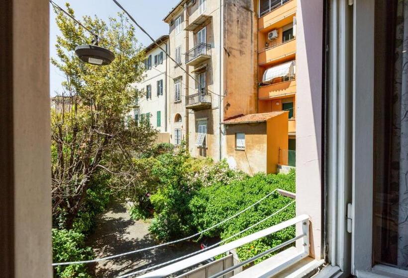 Ponte Solferino Bright & Cozy Apartment