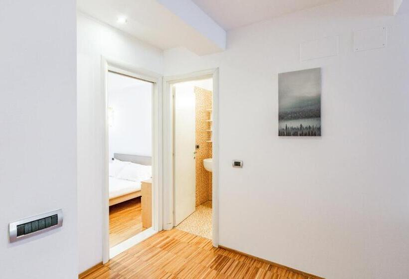 Ponte Solferino Bright & Cozy Apartment