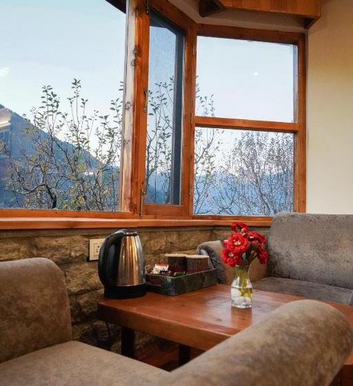 استراحتگاه Amarys Boutique Stays Manali