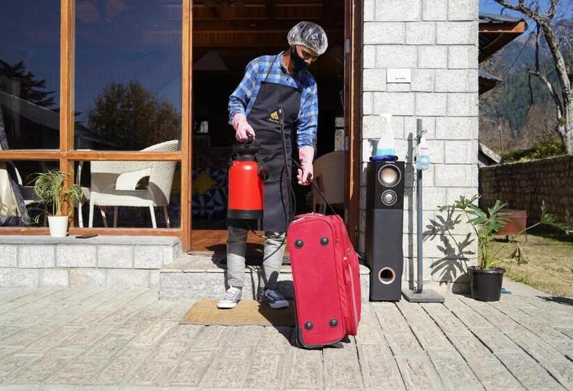 استراحتگاه Amarys Boutique Stays Manali