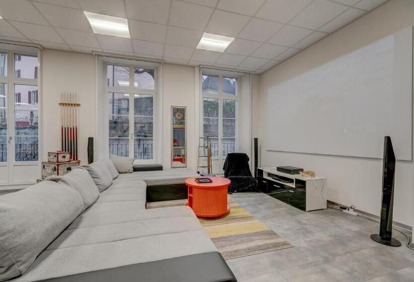 The 5 Continents I & Ii   320 M2 By Stay Swiss