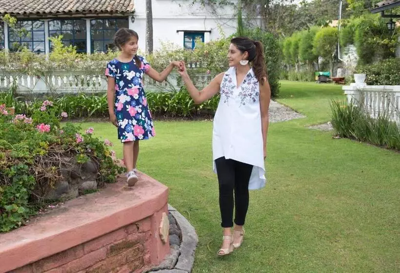 تختخواب و صبحانه Boutique Casa De Hacienda Su Merced