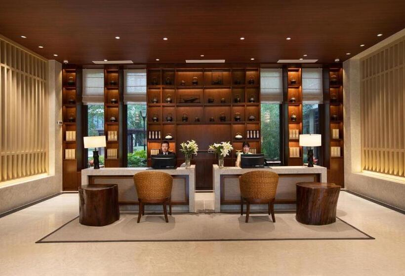 Otel C&d Resort,wuyi Mountain