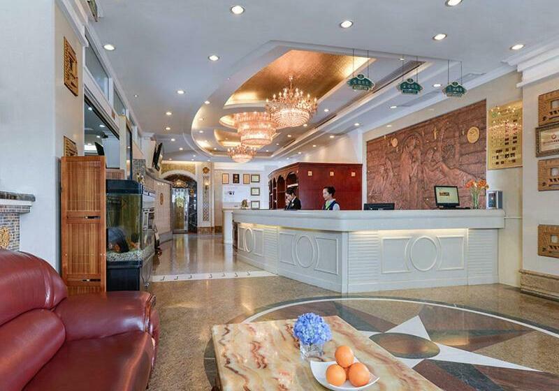 Vienna Hotel Shenzhen Yinhu Bus Station