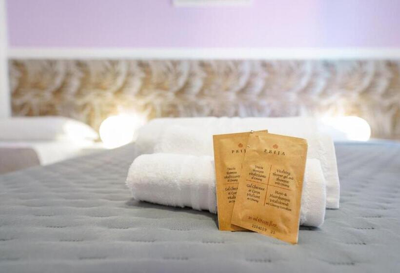 پانسیون Bissenti Rooms   Eja Sardinia