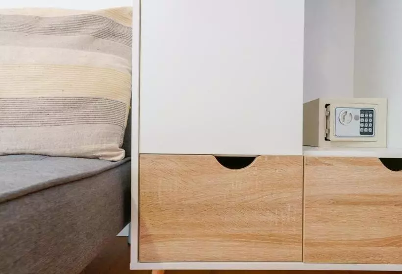 ペンション Bissenti Rooms   Eja Sardinia