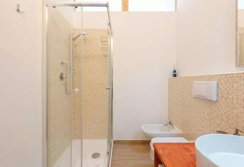 ペンション Bissenti Rooms   Eja Sardinia