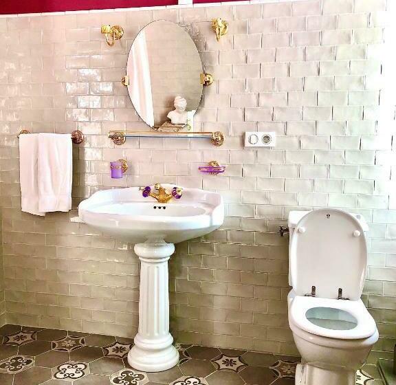 Пансион Chateau Gunes