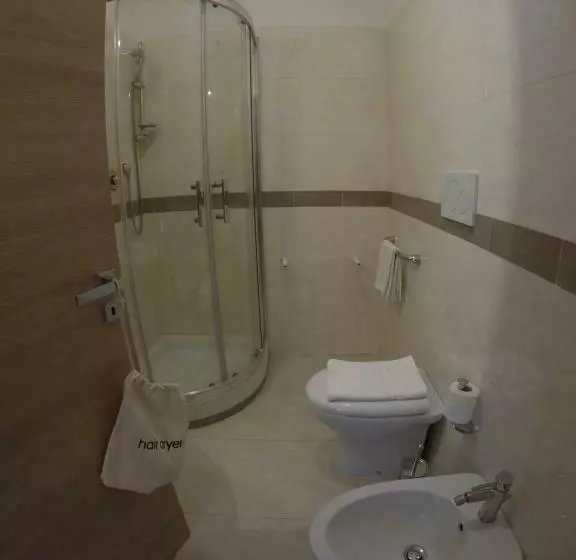 پانسیون Relais Central Turati