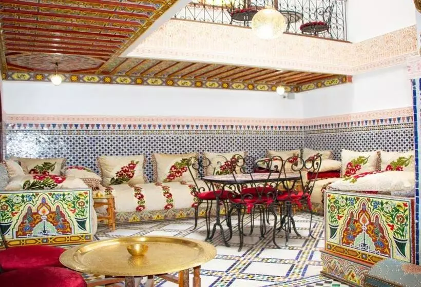 پانسیون Riad Dar Senhaji