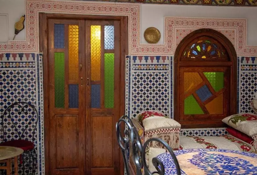 پانسیون Riad Dar Senhaji