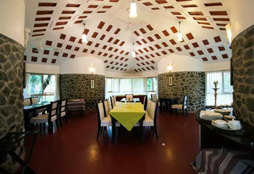 Lomakeskus Kairali   The Ayurvedic Healing Village