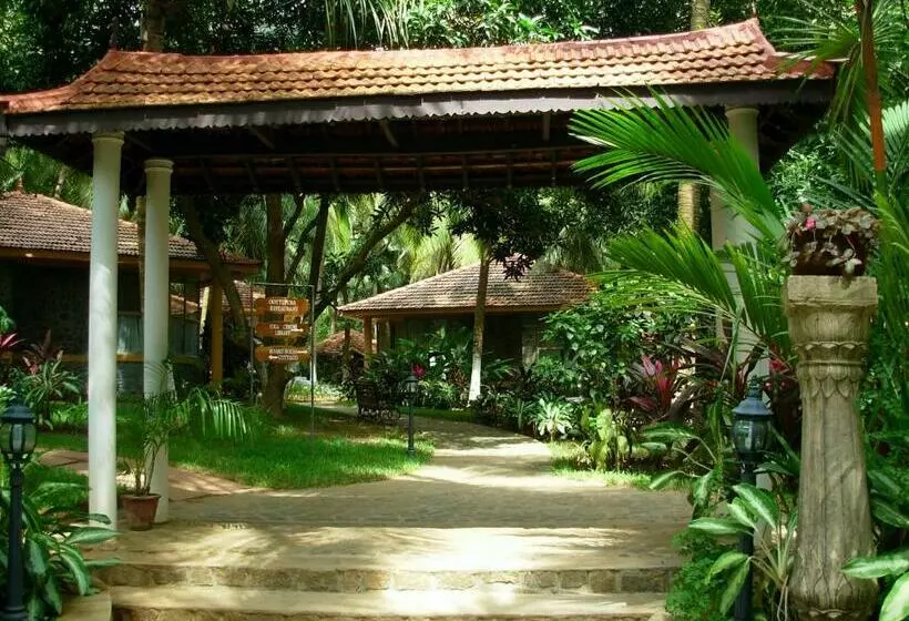 Lomakeskus Kairali   The Ayurvedic Healing Village