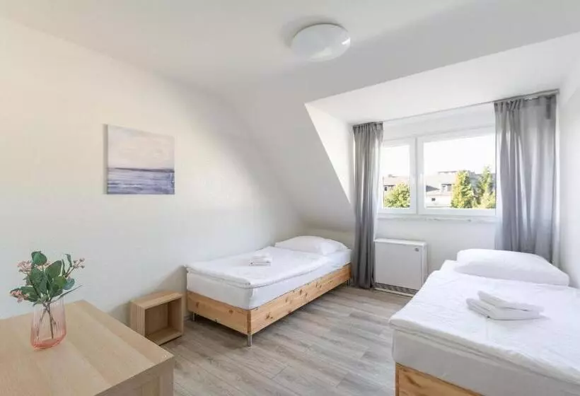 T&k Apartments   3 Room Apartment With Balcony