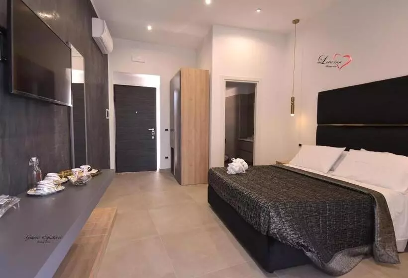 ベッドアンドブレックファースト Love Inn