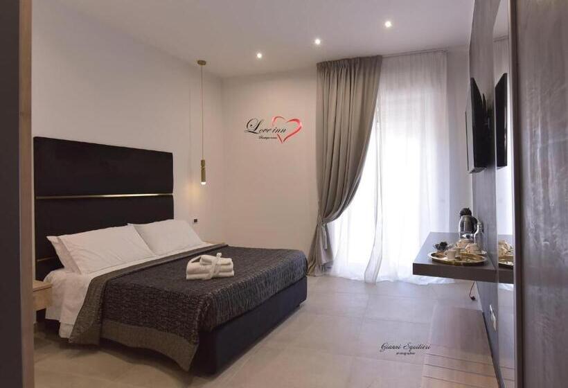 تختخواب و صبحانه Love Inn