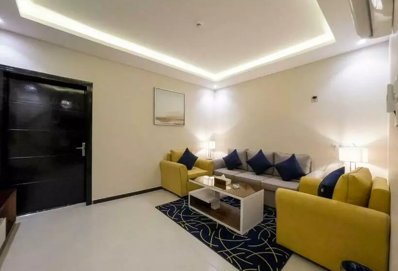 The Palace Hotel Suites