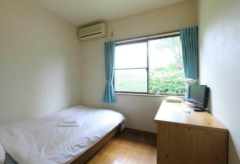 Bed and Breakfast Yakushima Minsyuku Suginoko