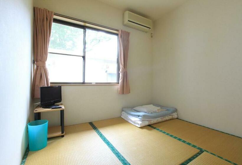 Bed and Breakfast Yakushima Minsyuku Suginoko