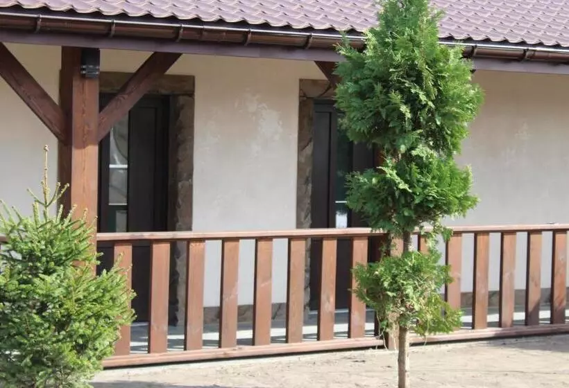 ホテル готель ресторан колиба