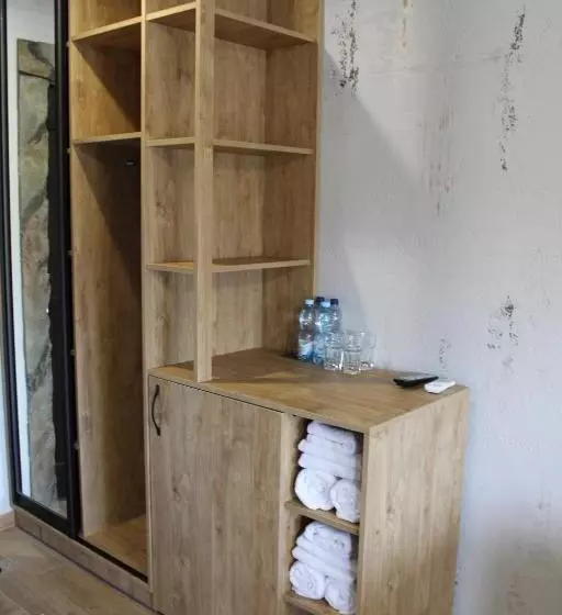 ホテル готель ресторан колиба