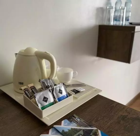 ホテル готель ресторан колиба