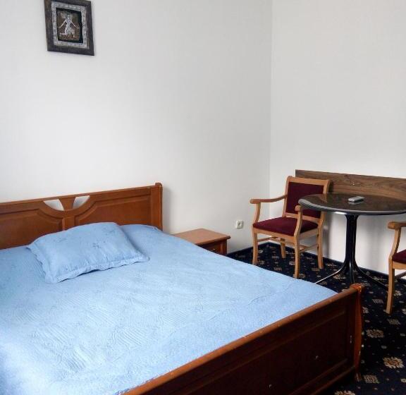 Отель коломия готель