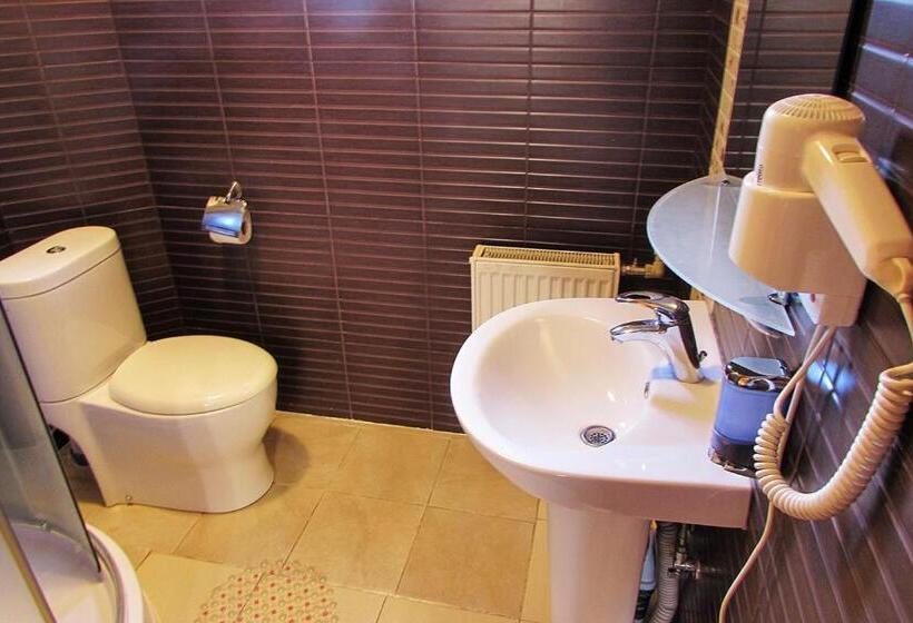 Hotel екосадиба водограй