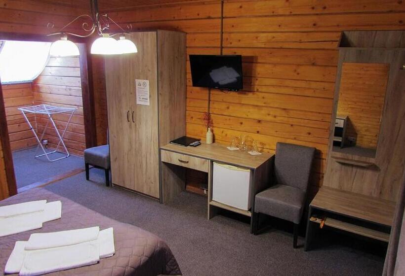 Hotel екосадиба водограй