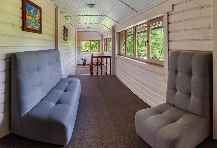 Hotelli екосадиба водограй