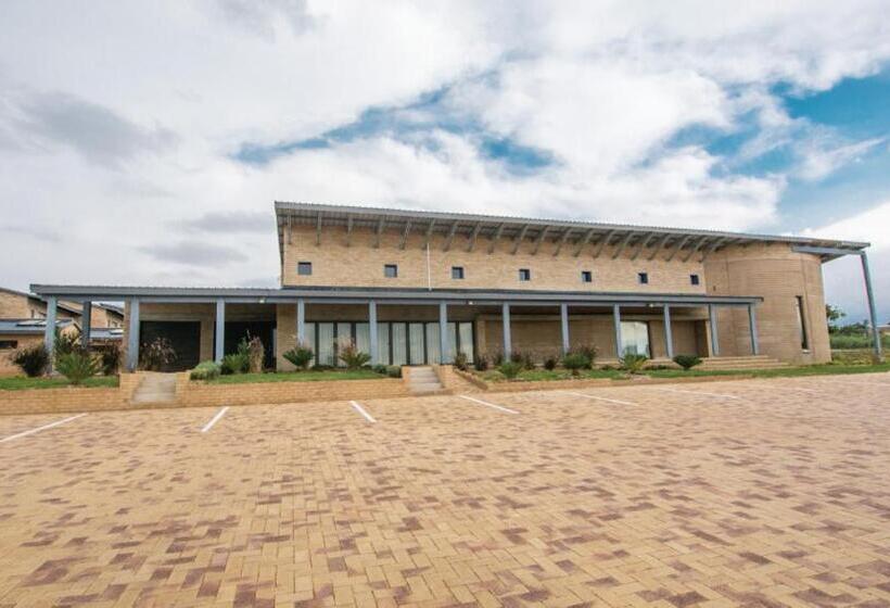 Отель Hoyohoyo Acorns Lodge