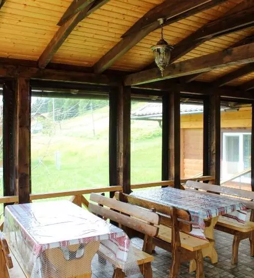 Majatalo гостьовий дім у ані